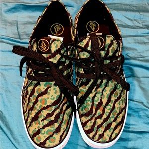 Volcom 7.5 shoes